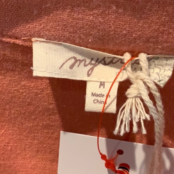 Mystree Jacket - Only Size L Left! - Picture 2 of 6